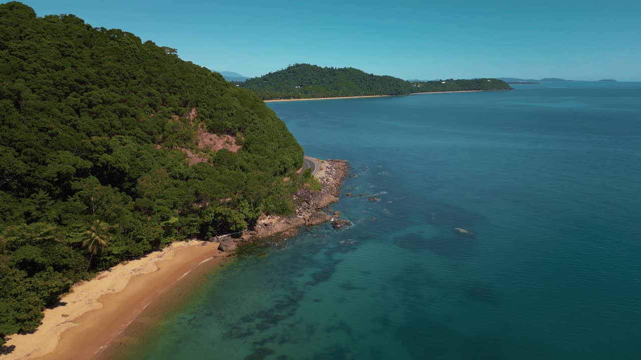 Tropical Daintree Rainforest beach, Cape Tribulation
