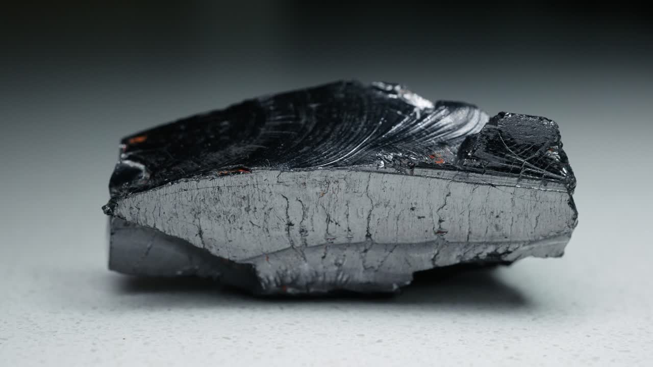 4k 30p Russian Elite Shungite Crystal Stone