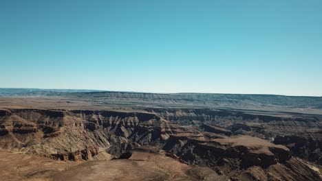 Fish-River-Canyon-In-Namibia,-Afrika-Luftdrohnenaufnahme