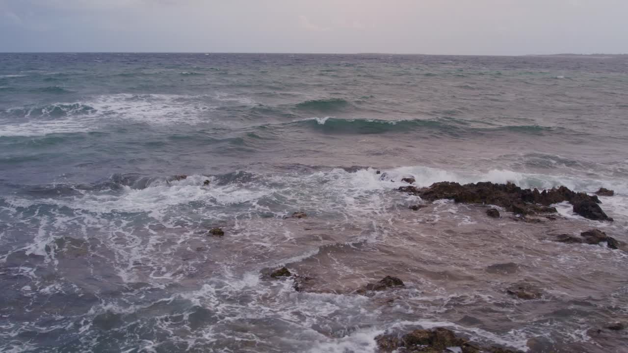 La costa di Medulin con un camper al tramonto, Istria