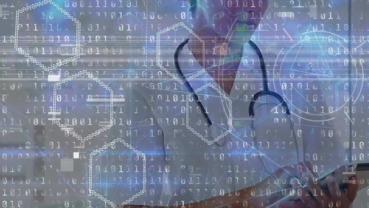 animación de código binario y hexágonos sobre una feliz médica biracial mirando a la cámara