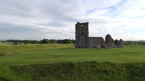 iglesia de knowlton, dorset, inglaterra. cacerola lenta