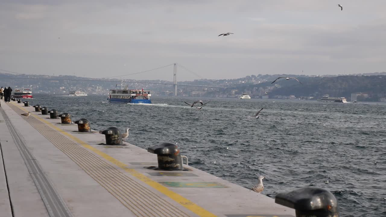 İstanbul Boğazı’nda vapur