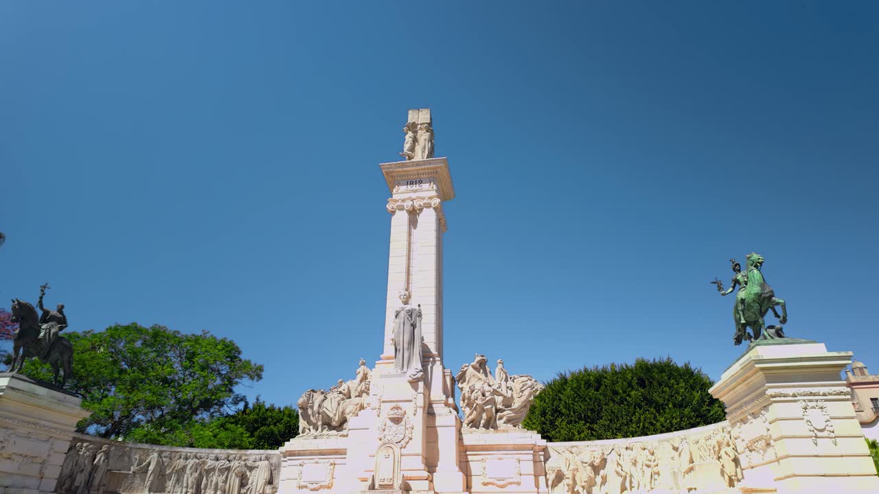 Monument to the Constitution of Cadiz in 1812, Andalusia, Spain, arc shot panning from left to right