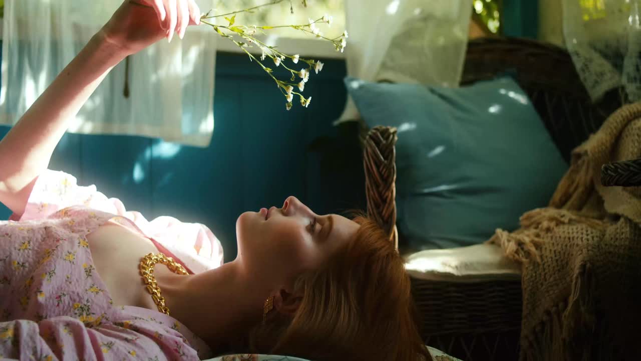 Golden Light Leak 06