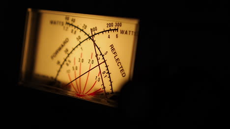 cross needle wattmeter measuring swr and output power simultaneously