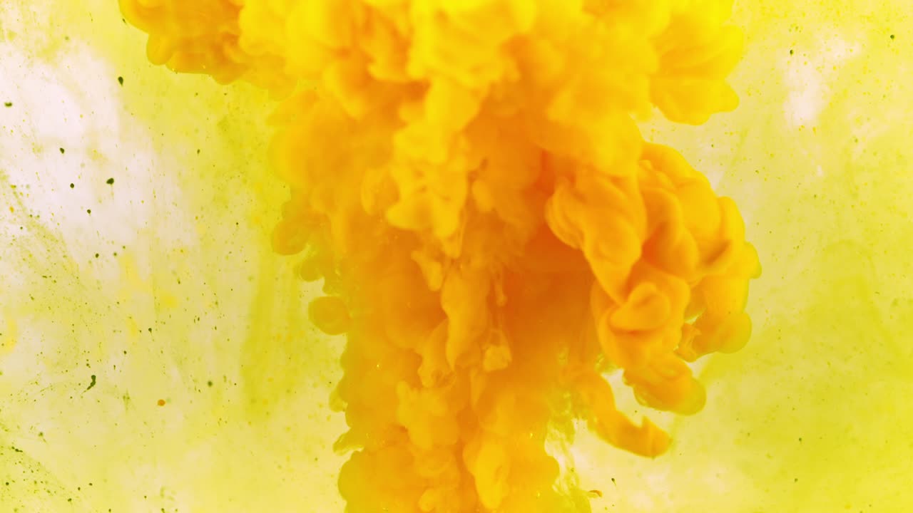 Miscelazione magica di colori a inchiostro
