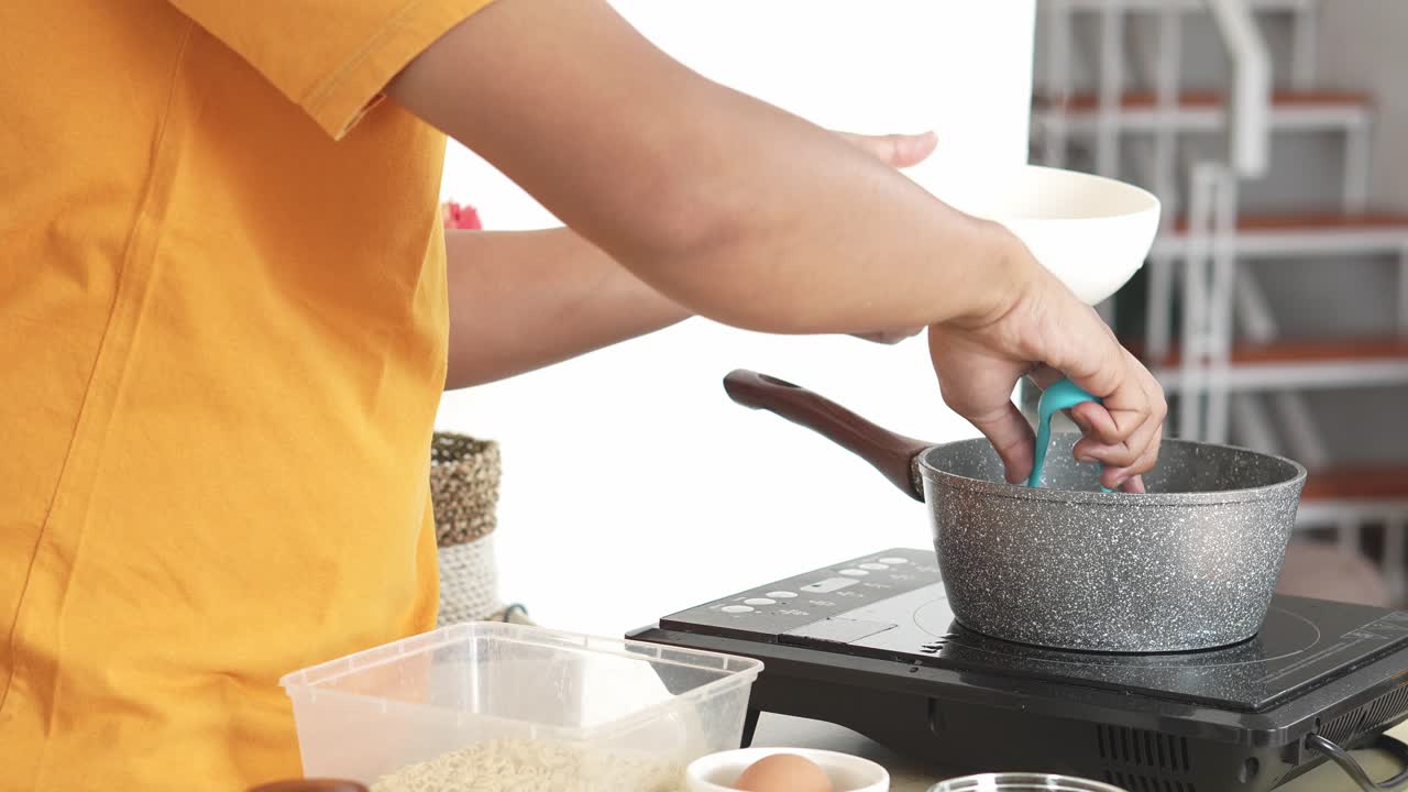 Cooking Instant Noodles: A Simple and Quick Meal