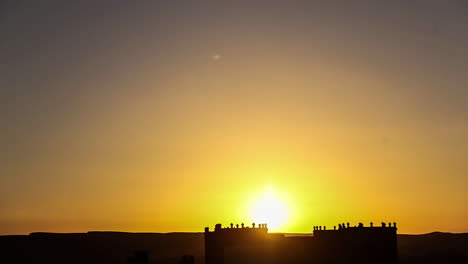 Cinematic-timelapse-of-golden-sunset-behind-the-fort