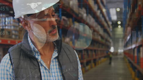 animación del procesamiento de datos sobre el hombre que trabaja en el almacén