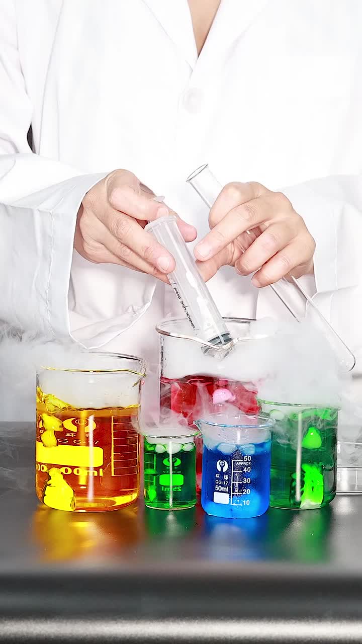 experimento científico en un laboratorio