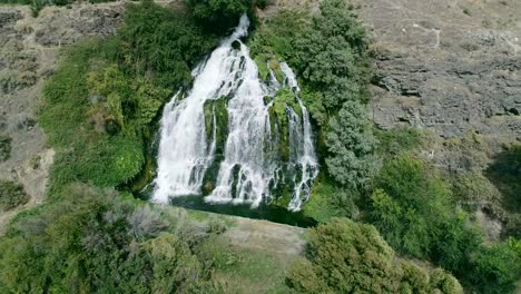 waterfall at thousand springs on the snake river of idaho in slow motion