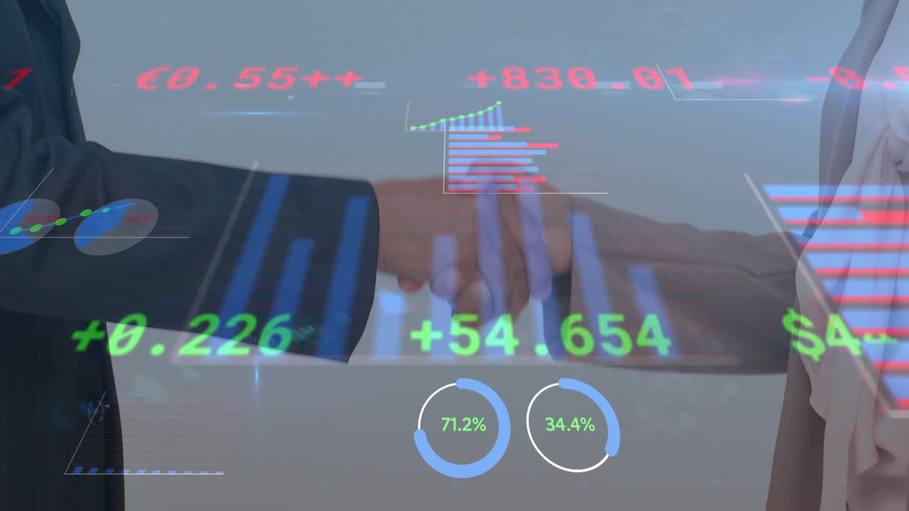 animación del procesamiento de datos financieros sobre personas de negocios que se dan la mano