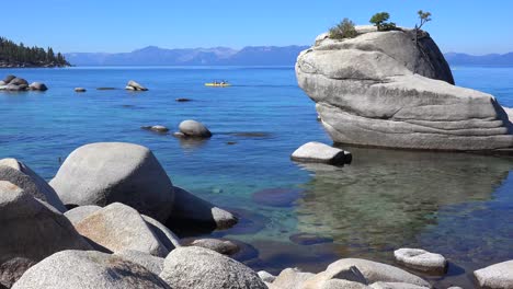 una hermosa toma de establecimiento del lago tahoe 2