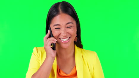 Green-screen,-phone-call-and-business-woman