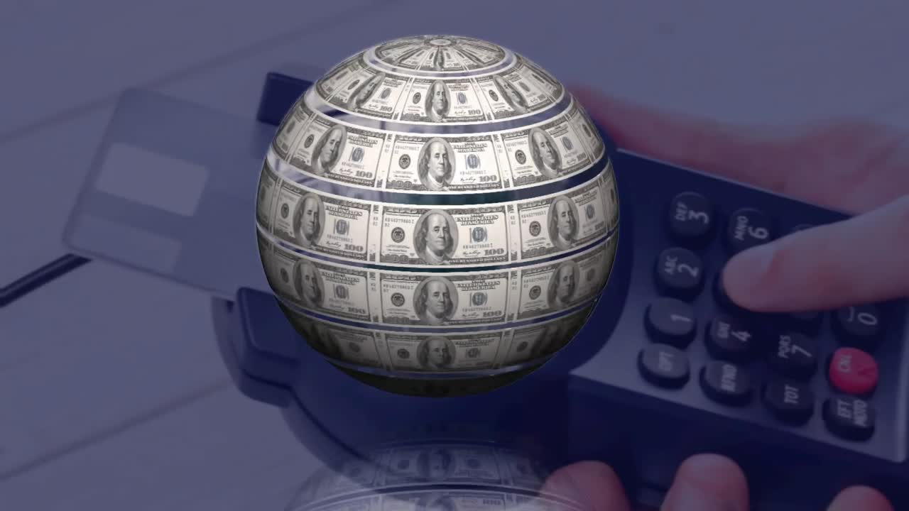 Animazione di un globo fatto di dollari su terminale di pagamento