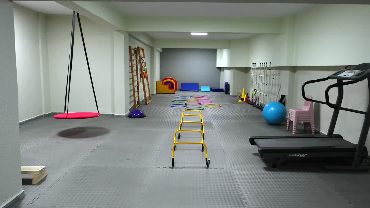 어린이용 놀이터와 장난감