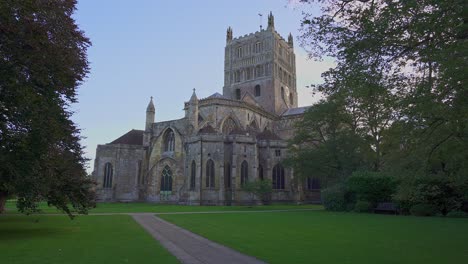 the monolithic medieval architecture of tewkesbury abbey