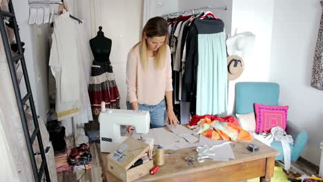 woman working in parlour