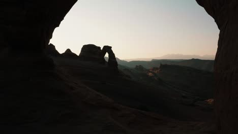 stunning sunset view of delicate arch in arches national park