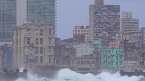 the waterfront promenade of the malecon in havana cuba takes a beating during a huge winter storm 13