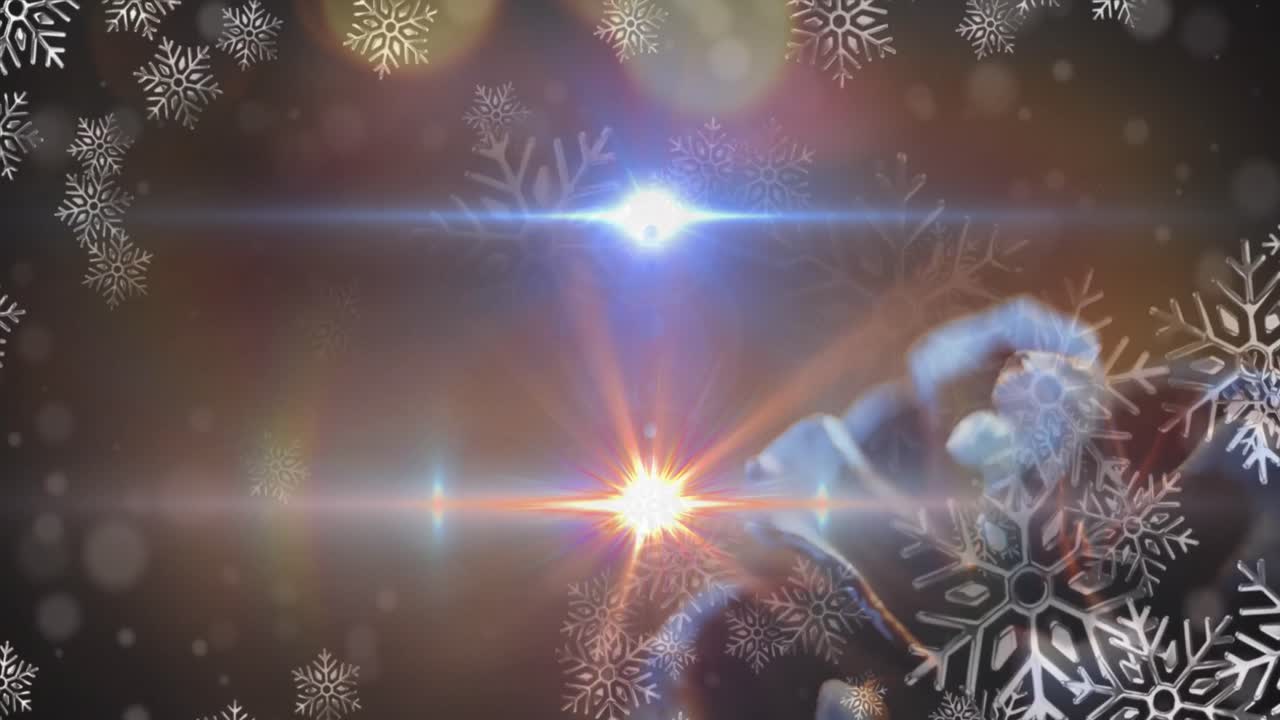 animación de la nieve cayendo sobre las decoraciones de navidad