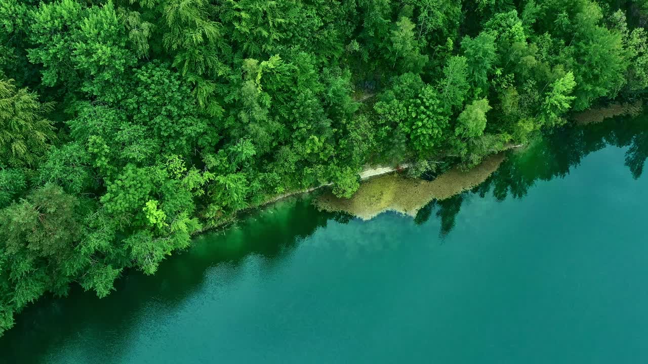 Beautiful aerial view of a turquoise lake