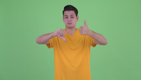 젊은 잘생긴 다민족 남자