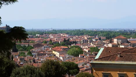 con vistas a la ciudad italiana