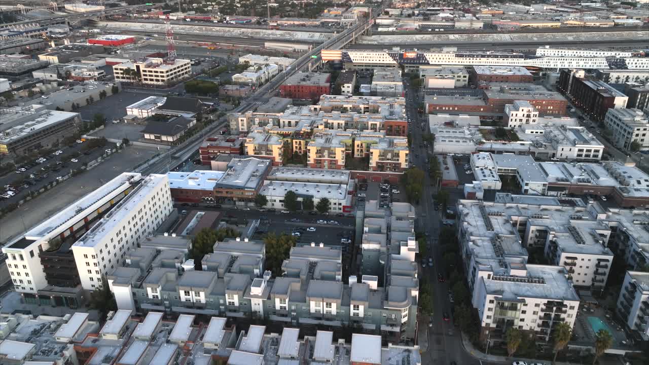 이스트 로스 앤젤레스 도시 인근, 캘리포니아 - 공중 비행