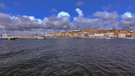 Pan-across-the-marina-at-Lysekil,-Sweden