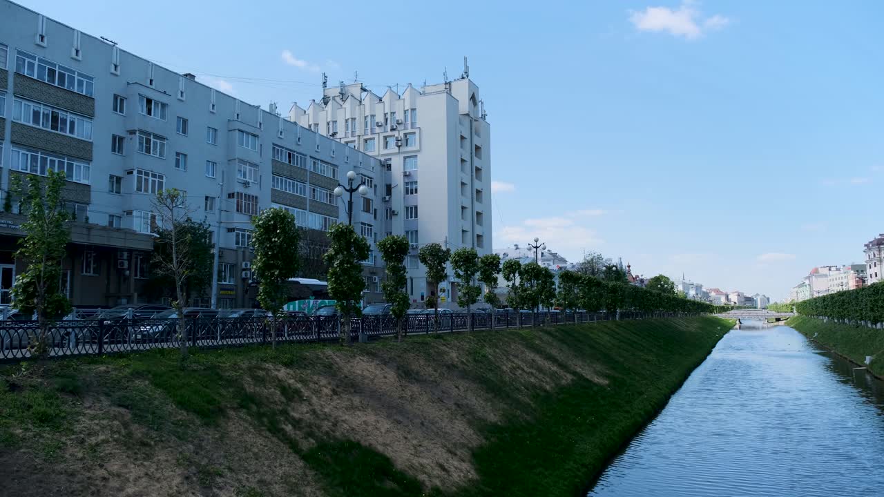 город канал и здания