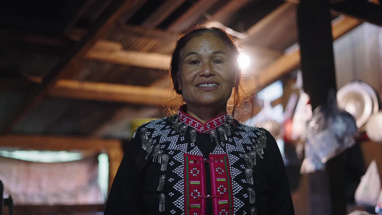 Portrait of a woman in traditional clothing