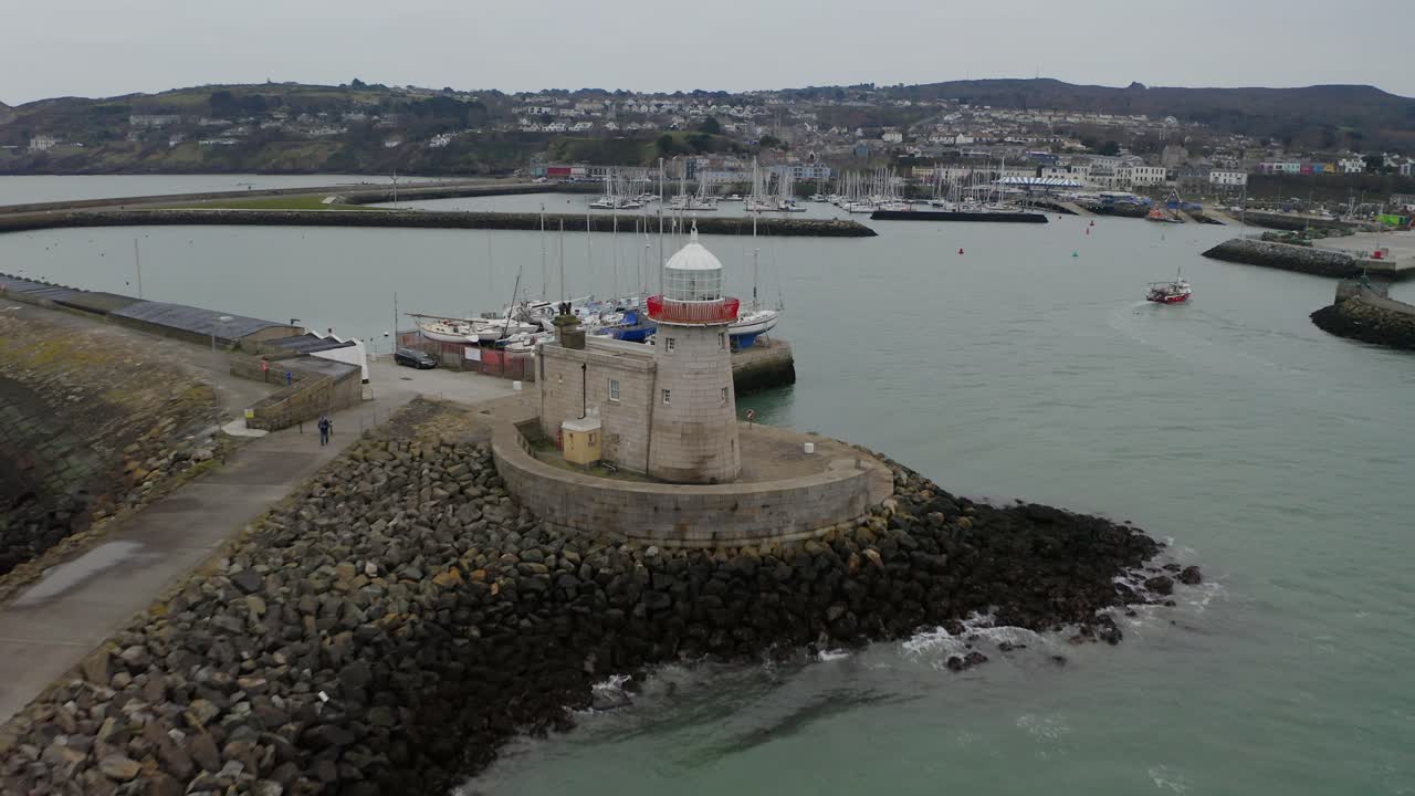 다이내 드론 풀백