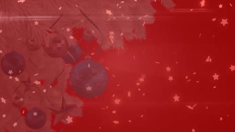 Animation-Leuchtender-Sterne-über-Geschmücktem-Weihnachtsbaumzweig-Vor-Rotem-Hintergrund