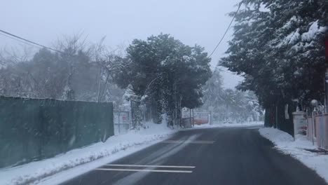 伊斯坦布爾的安靜雪地下午 - 中等移動拍攝