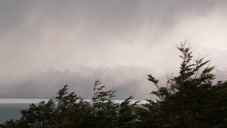 Fog-and-mist-enshroud-the-Andes-in-the-Fitzroy-section-of-Patagonia