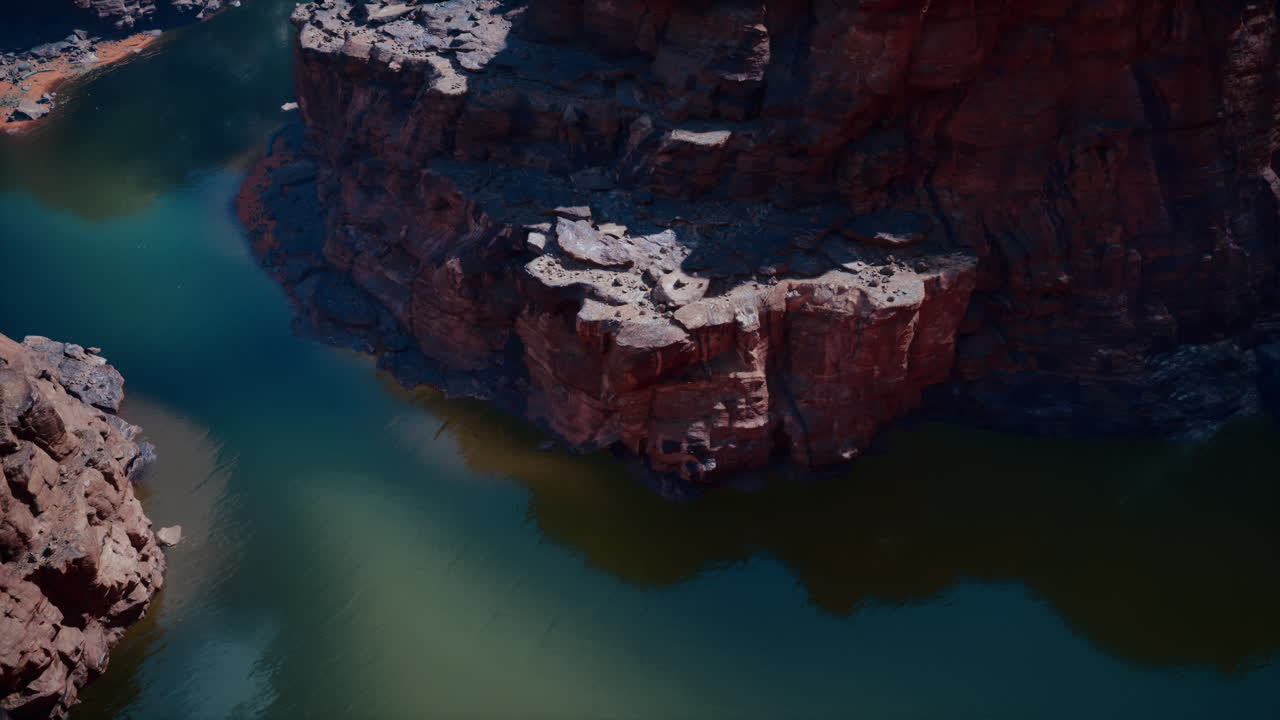 vista aérea de un río cañón