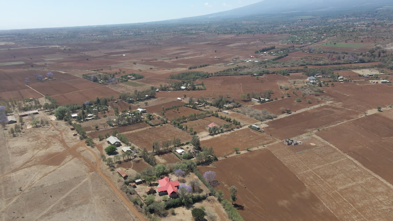 foque abajo de granjas en un hermoso paisaje africano