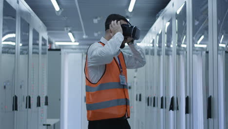 vr training in a data center