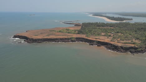 Malavan-Beach-Fertig,-Weite-Aussicht-Verscheuchen