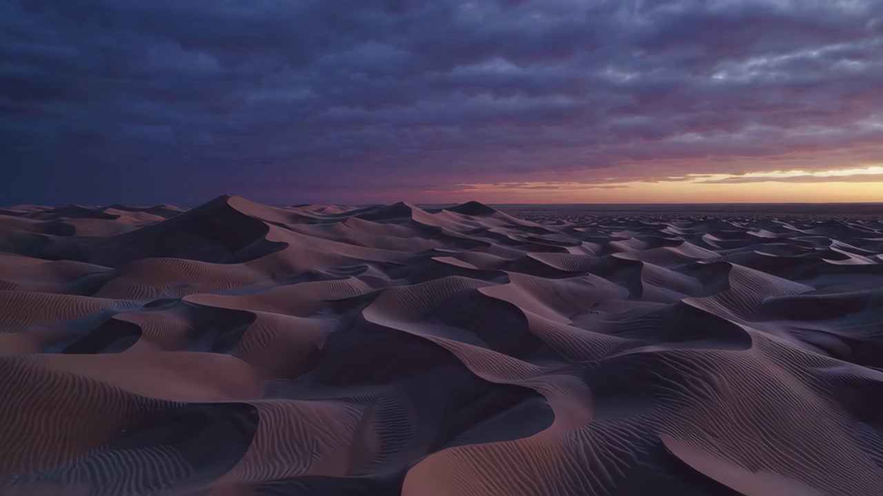 las dunas del desierto al atardecer