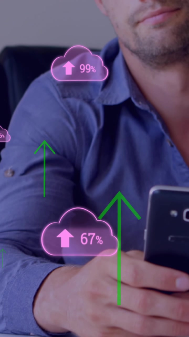 Animazione di icone digitali su uomo che usa lo smartphone
