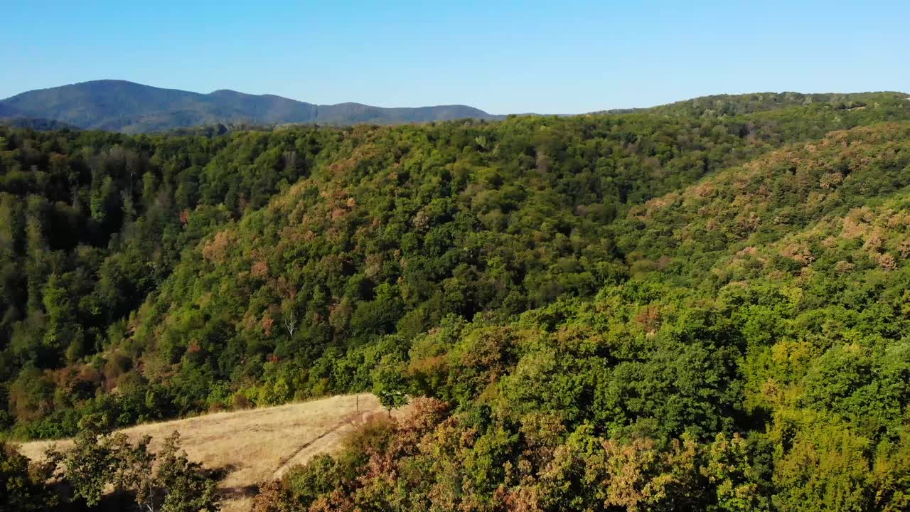 세르비아의 severni kucaj 산의 arial 보기