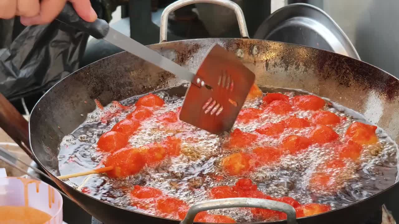 Deep Frying Food in a Wok