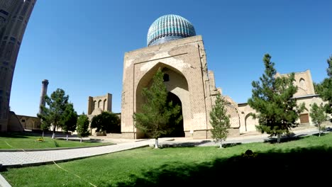 the mosque bibi-khanym mosque bibi-xonum machiti khanom hanum chanym hanim is one of the most important monuments of samarkand.uzbekistan