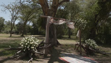 wind blowing wedding decoration archway with white flowers