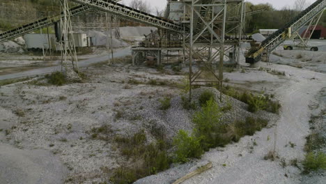 huge crushing machinery at the mining site near hickory creek in township, arkansas, usa