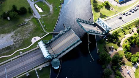 aerial view of drawbridge across intercoastal waterway in chesapeake closing