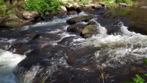 Fresh-water-flowing-down-the-river-teign-in-Dartmoor-national-park